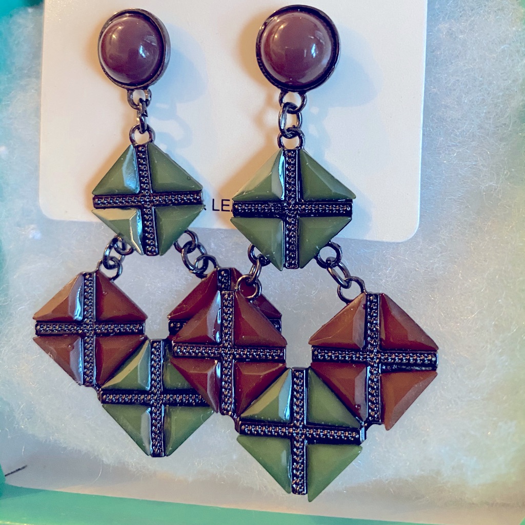 Retro Style 70’s Or 80’s Brown And Green Earrings